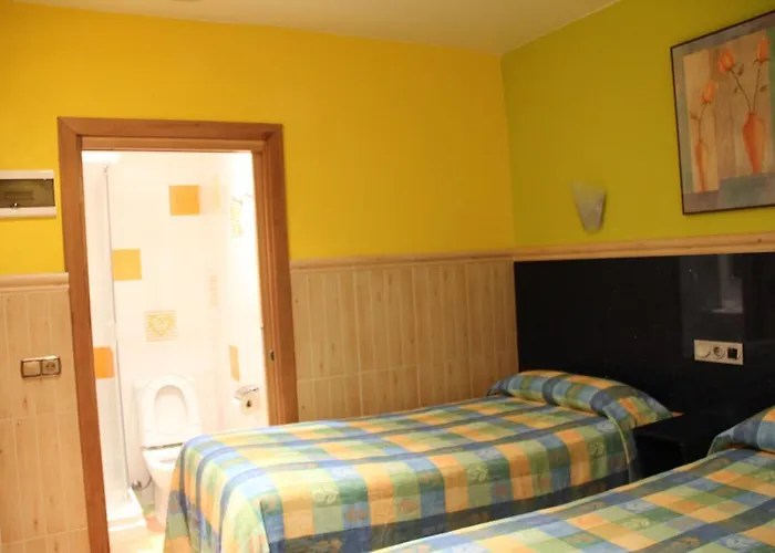 Izar Bat Konukevi San Sebastián